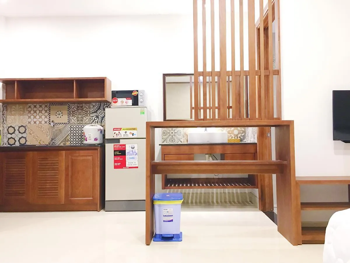 Aris Beach Apartment & Hotel Da Nang