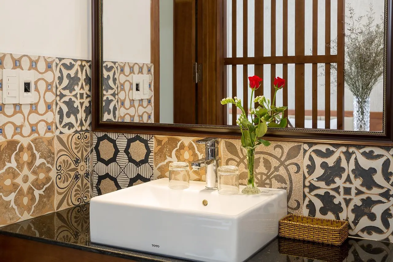 Aris Beach Apartment & Hotel Da Nang