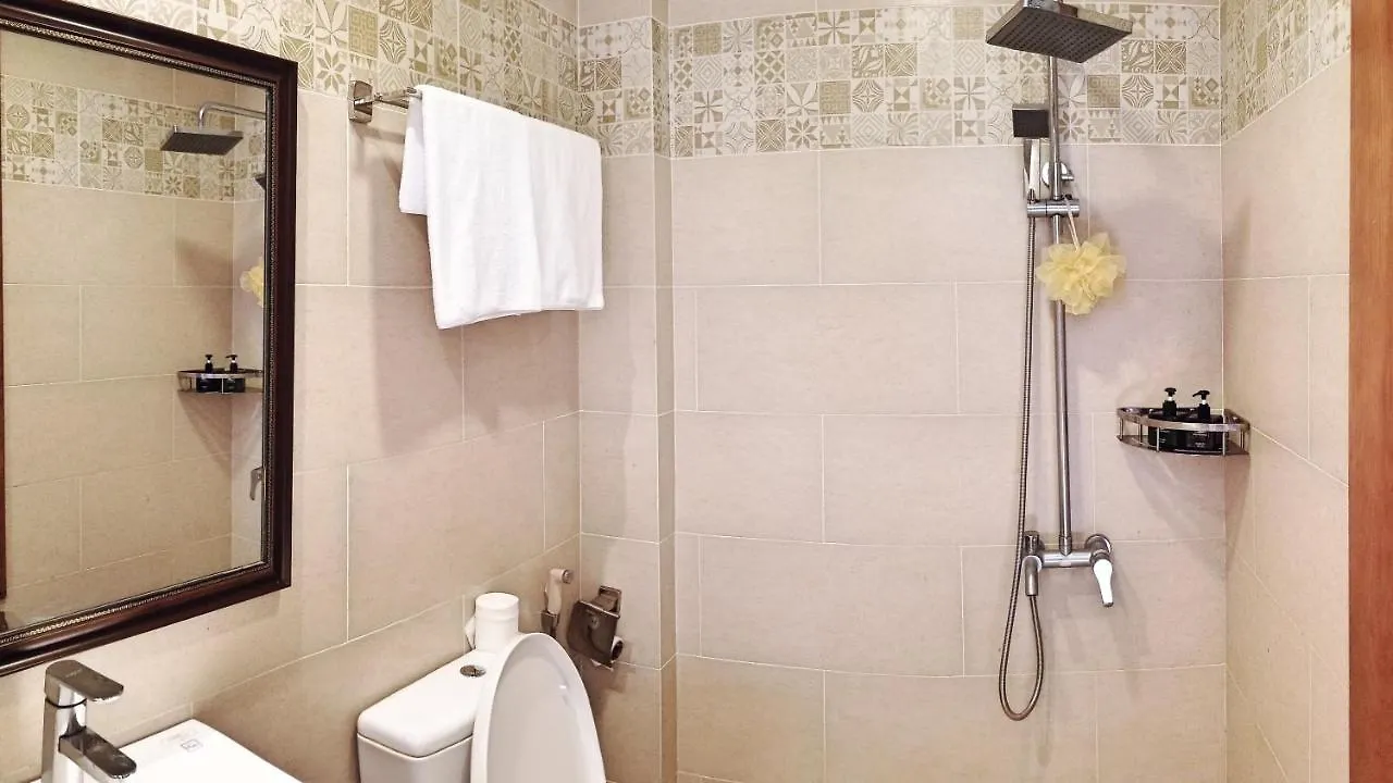 Aris Beach Apartment & Hotel Da Nang 0*,  Vietnam