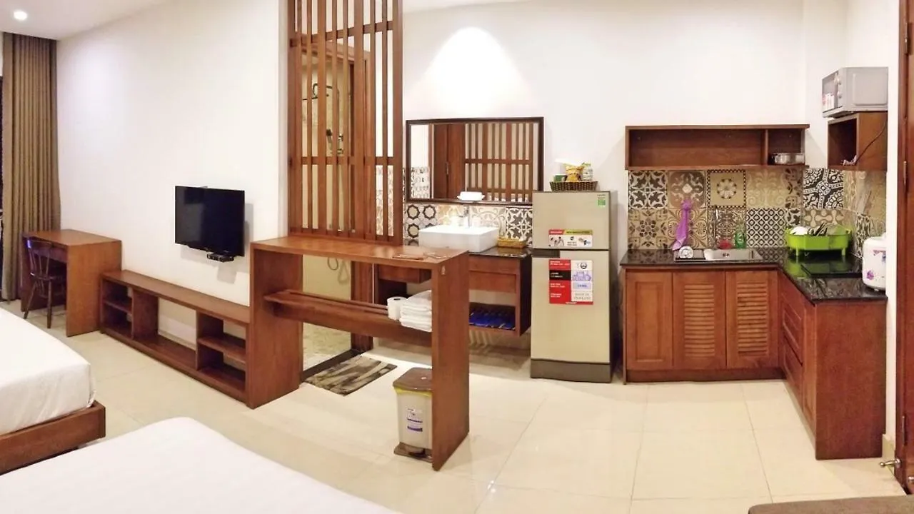 Aris Beach Apartment & Hotel Da Nang