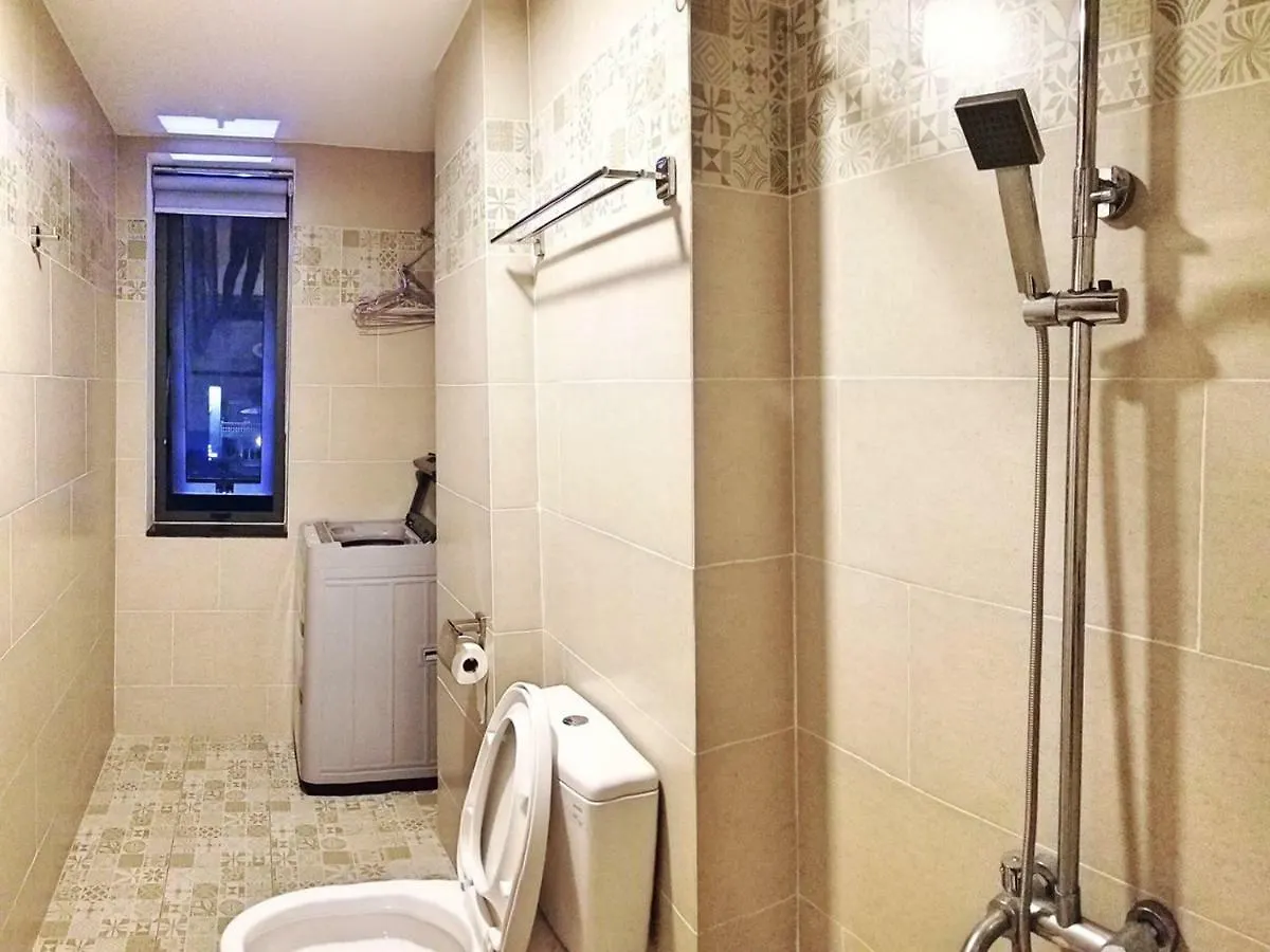 Aris Beach Apartment & Hotel Da Nang