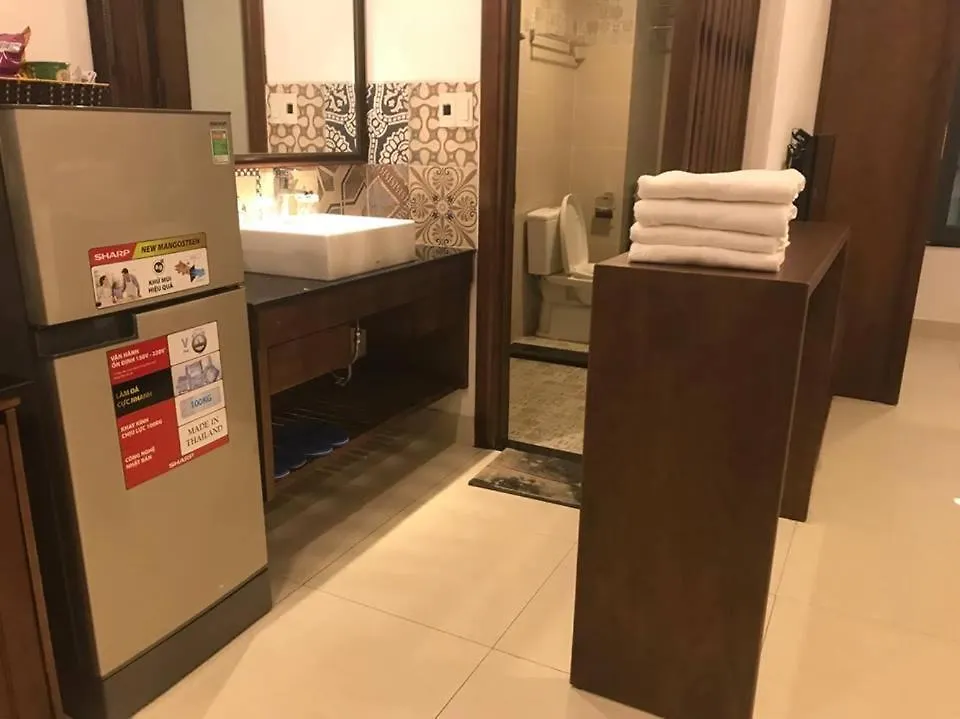 Aris Beach Apartment & Hotel Дананг 0*,