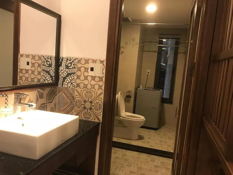 Aris Beach Apartment & Hotel Дананг 0*,