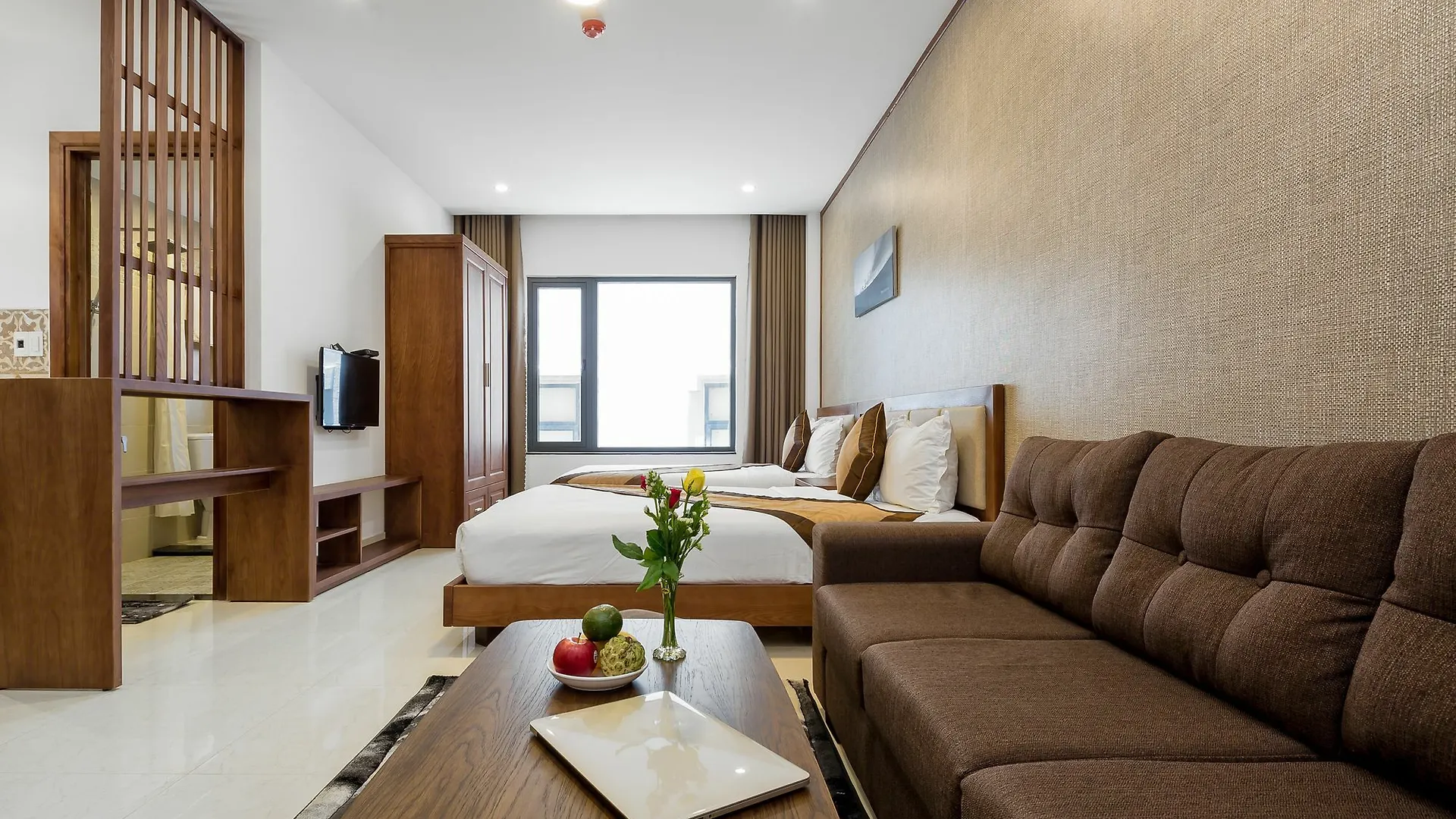 Aris Beach Apartment & Hotel Дананг Вьетнам